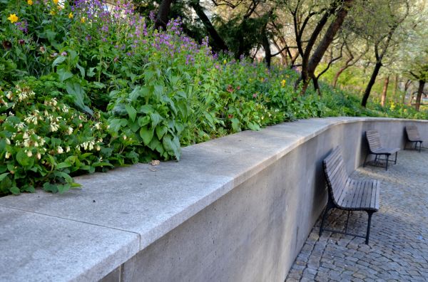 Concrete Retaining Wall Service in Middletown