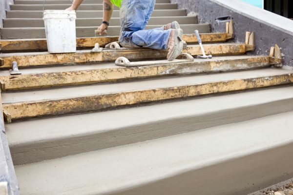 Concrete Steps Pouring in Middletown