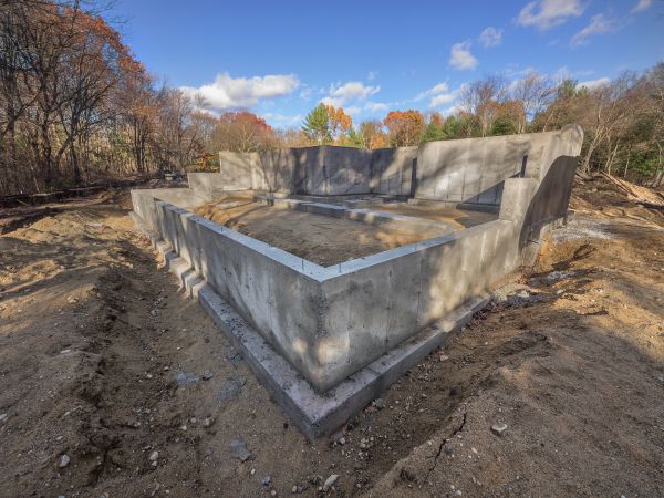 Foundation Wall Pouring in Middletown