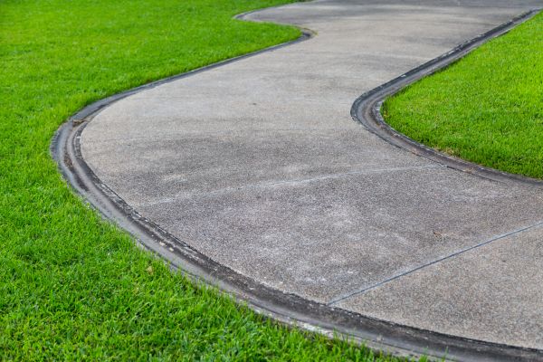 Concrete Sidewalk Construction in Middletown