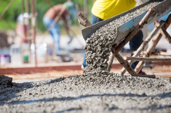 Backyard Concrete Pouring in Middletown