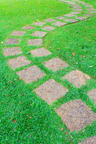 Backyard Pathway Construction in Middletown